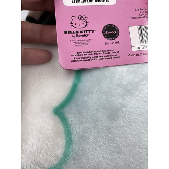 Hello Kitty Shooting Stars, Hearts Balloons, & Stars 60”X70” New With Tags - Picture 6 of 6